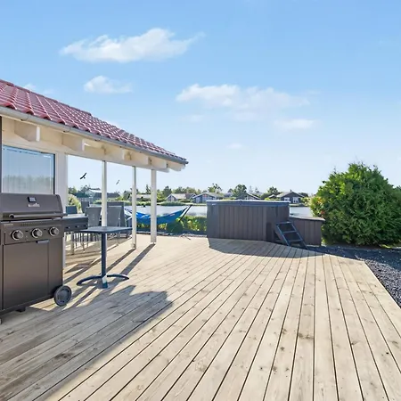 Ostmar - 1-3km From The Sea By Interhome Bøtø By